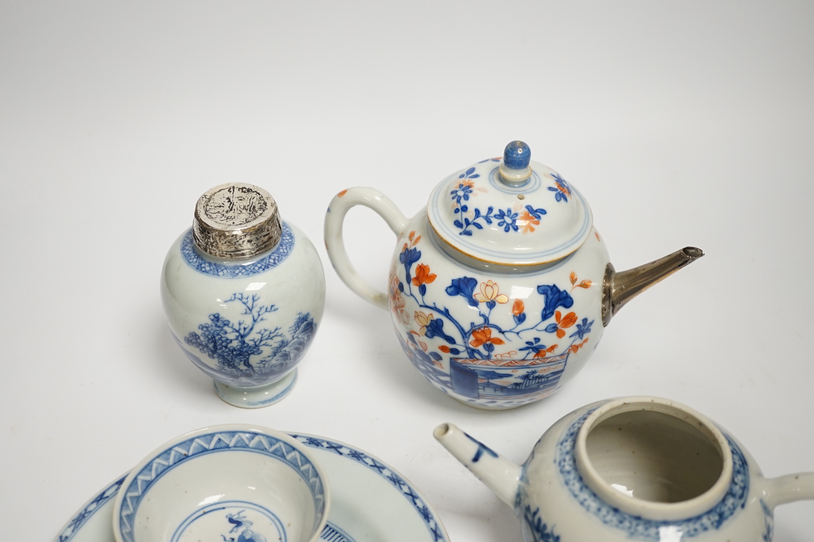 18th / 19th century Chinese export porcelain: two teapots, a tea canister, a plate and a teabowl, tallest 14cm